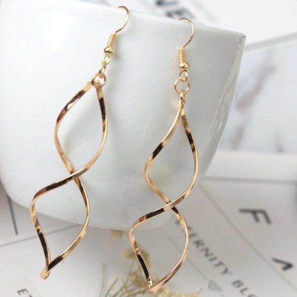 RESTOCKED! Swirl Elegant Gold Spiral Earrings - Picture 2 of 5
